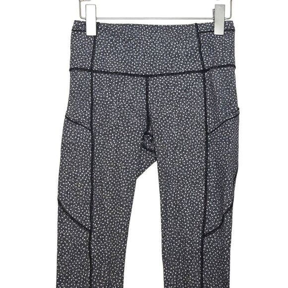 Lululemon Fast Free 7/8 Tight Women's Size 6 Frozen Fizz Nulux - Picture 2 of 7